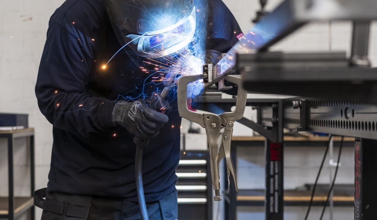 Echte stalen deuren vs. steellook deuren: Wat u moet weten